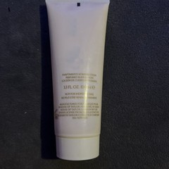 White Diamonds by Elizabeth Taylor for Women 1.7oz Perfumed Body Lotion NEW