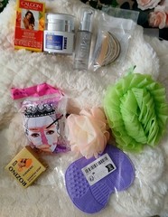 A HUGE LOT OF MISC. ANTI AGING PRODUCTS AND OTHER ACCESSORIES!!!