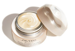 Shiseido Benefiance Wrinkle Smoothing Eye Cream – 15ml / 0.51 oz Free shipping