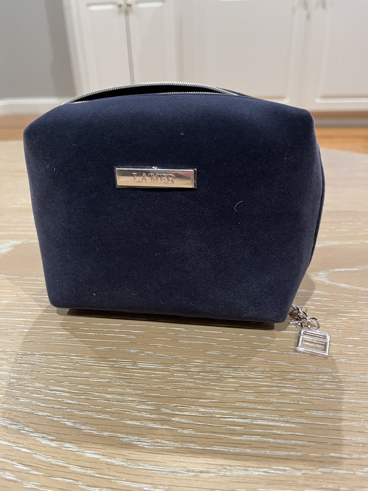La Mer Blue Velvet Zip Cosmetic Bag, Brand New, with metal charm