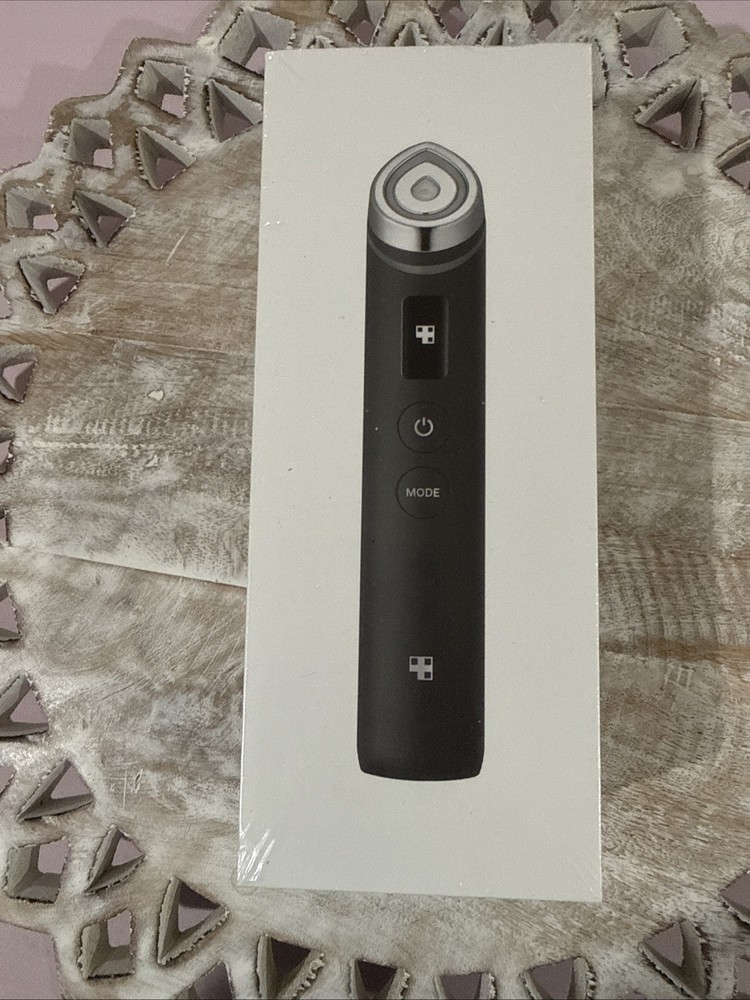 NEW Medicube AGE-R Booster Pro Black Facial Device, LED Display, Rechargeable
