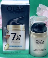 Olay Total Effects 7-in-1 Fragrance Free Moisturizer 1.7 oz New With Box Read