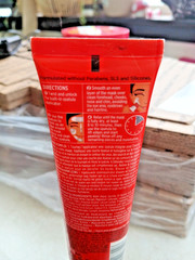 Yes To Tomatoes White Charcoal Peel Off Mask Clear Detoxifying Hydrating 2oz