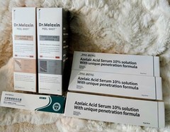 A HUGE LOT OF MISC. ANTI AGING PRODUCTS AND OTHER ACCESSORIES!!!