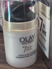 Olay Total Effects 7-in-1 Fragrance Free Moisturizer 1.7 oz New With Box Read