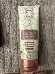 Bath & Body Works Aromatherapy INSPIRE LOVE Rose Vanilla Intense Body Cream 8oz