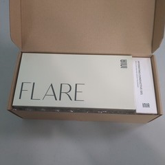 INIA FLARE MICROCURRENT FACIAL DEVICE &HYDRATION CONDUCTIVE GEL,WHITE,NEW SEALED