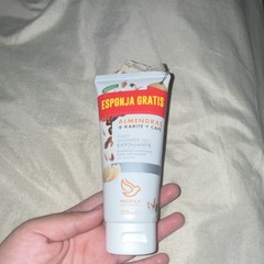 Pacifica Exfoliating Shower Gel 95 mL Almonds Shea Butter Coffee + Sponge